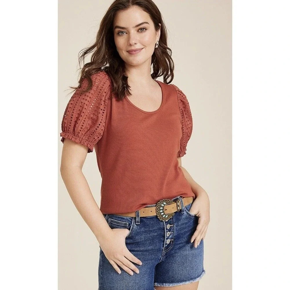 Maurice’s Women’s Size M Eyelet Puff Sleeve Blouse In Copper Rose